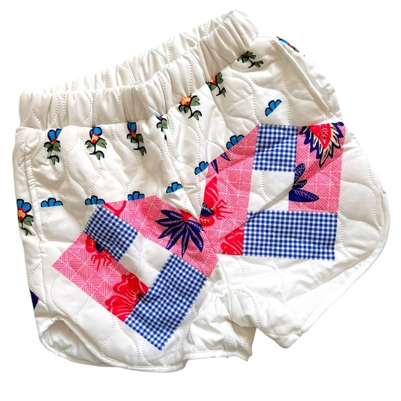 New Quilted Design Print Shorts White Pink Blue Sz S - Picture 7 of 10